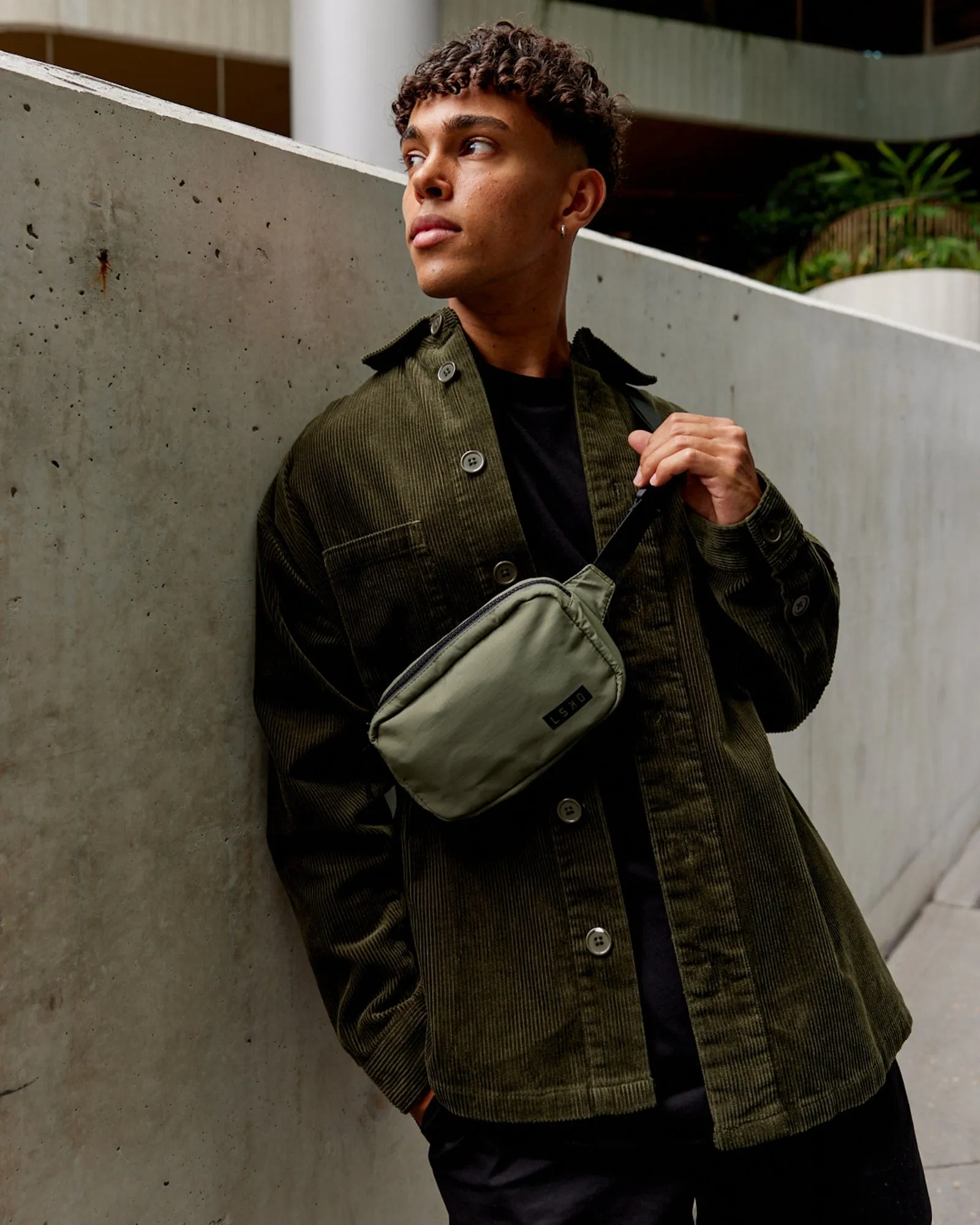 Base Crossbody Bag - Olive Fade