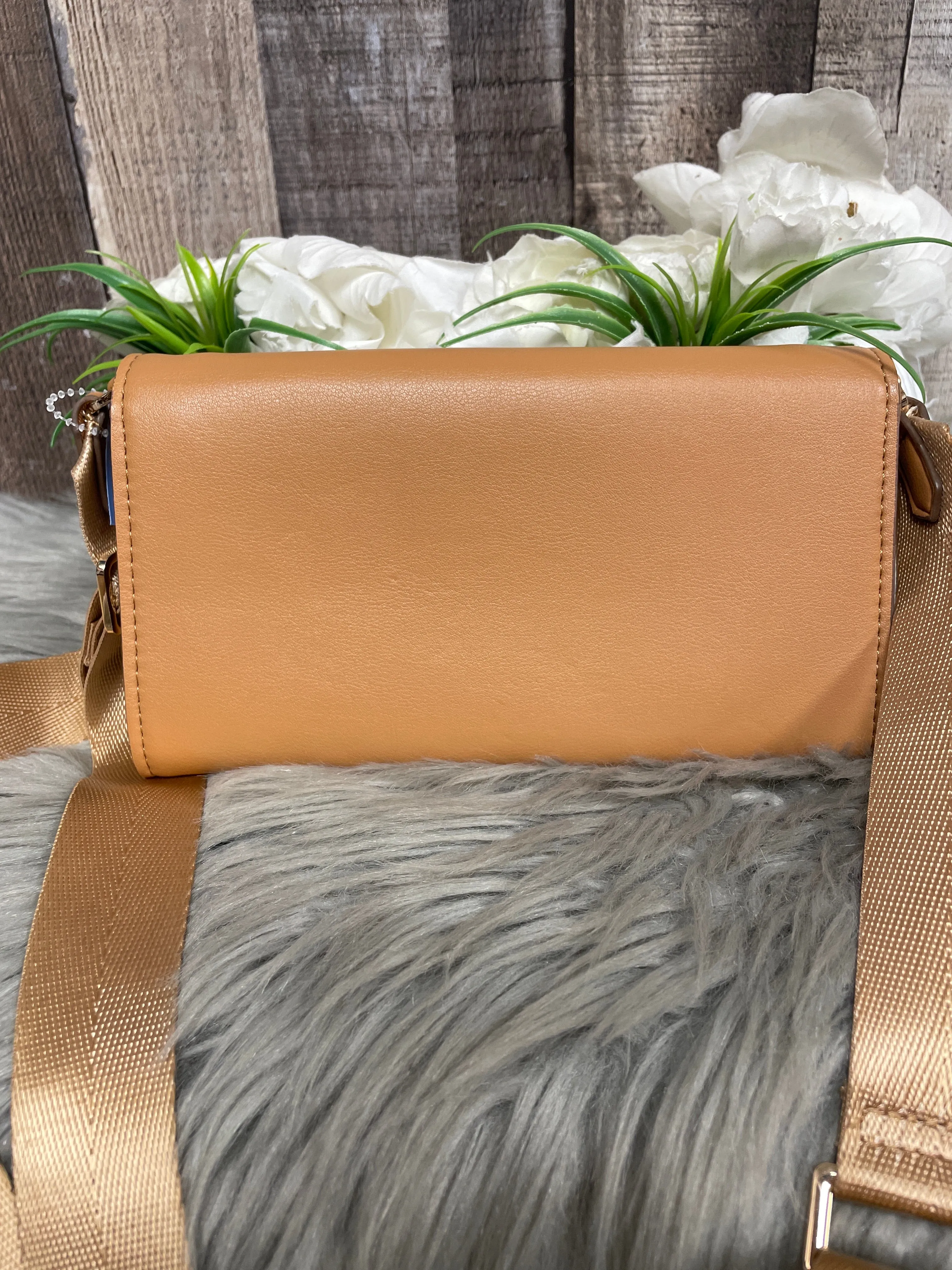 Crossbody By A New Day, Size: Small