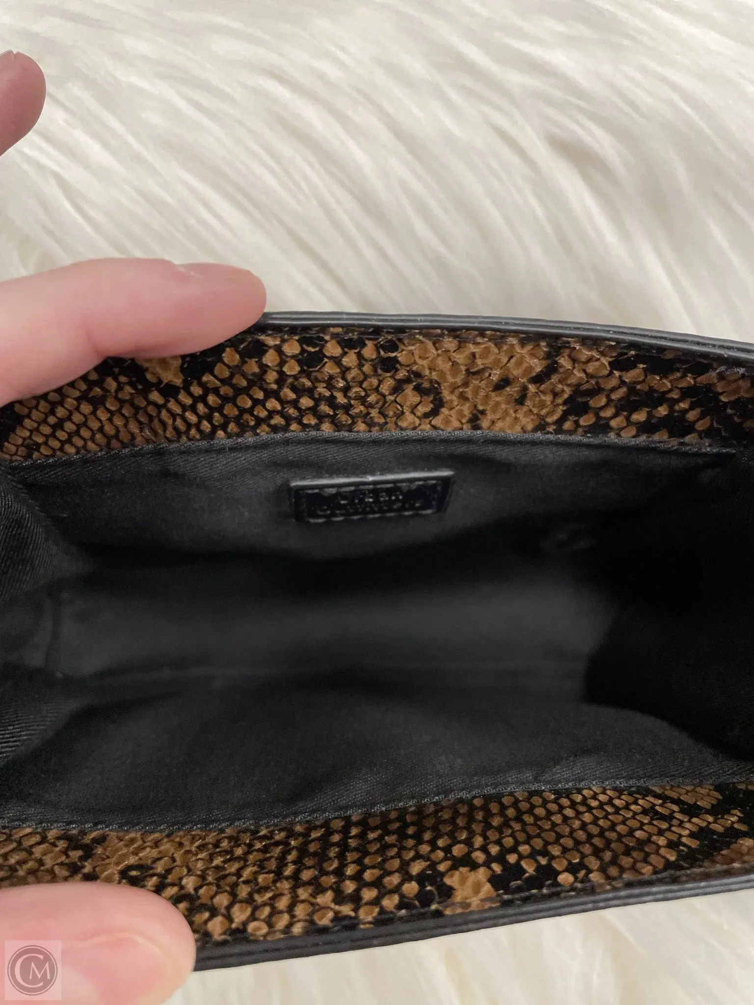 Crossbody By Urban Outfitters, Size: Small