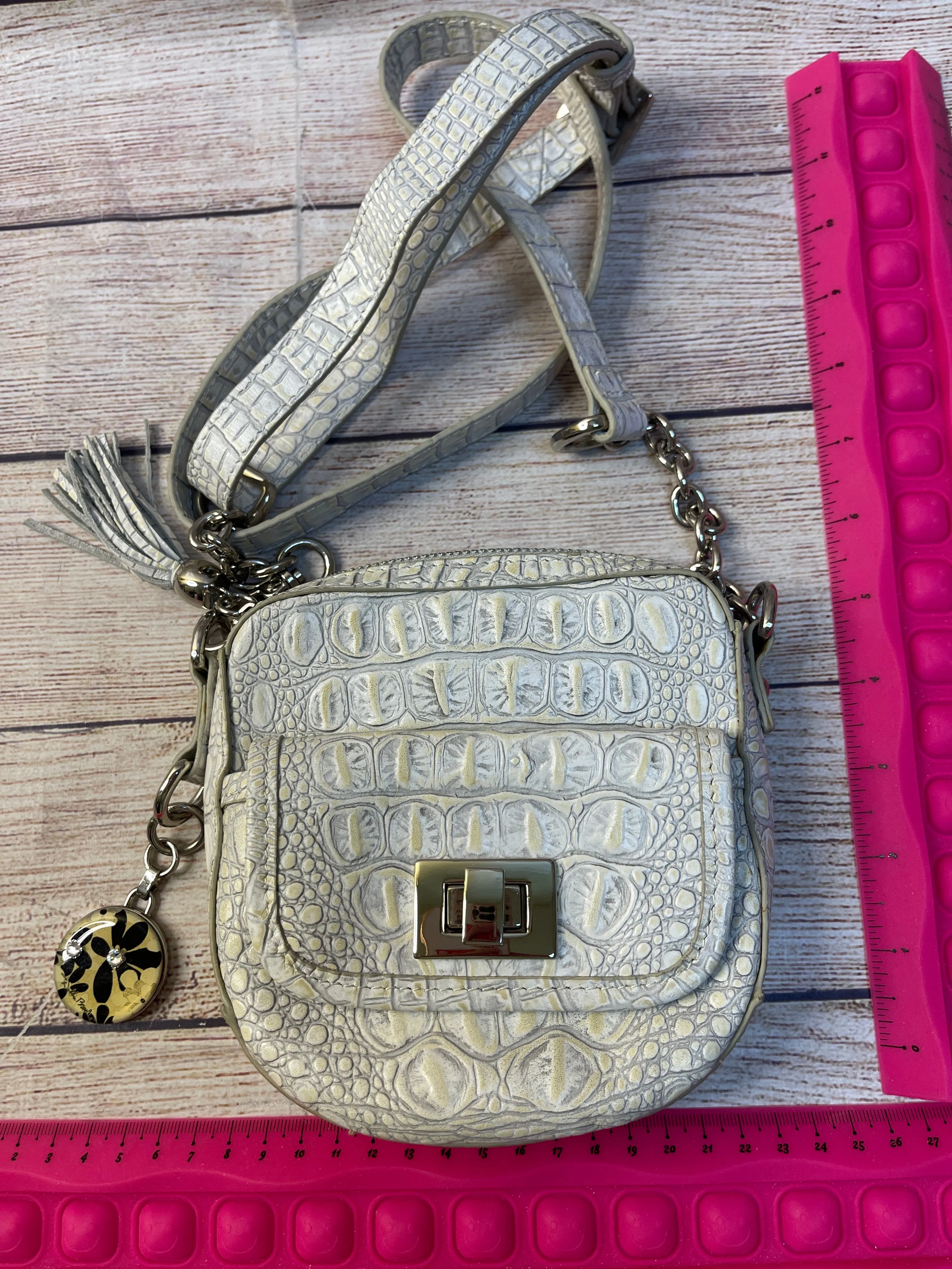 Crossbody Designer By Cma, Size: Small