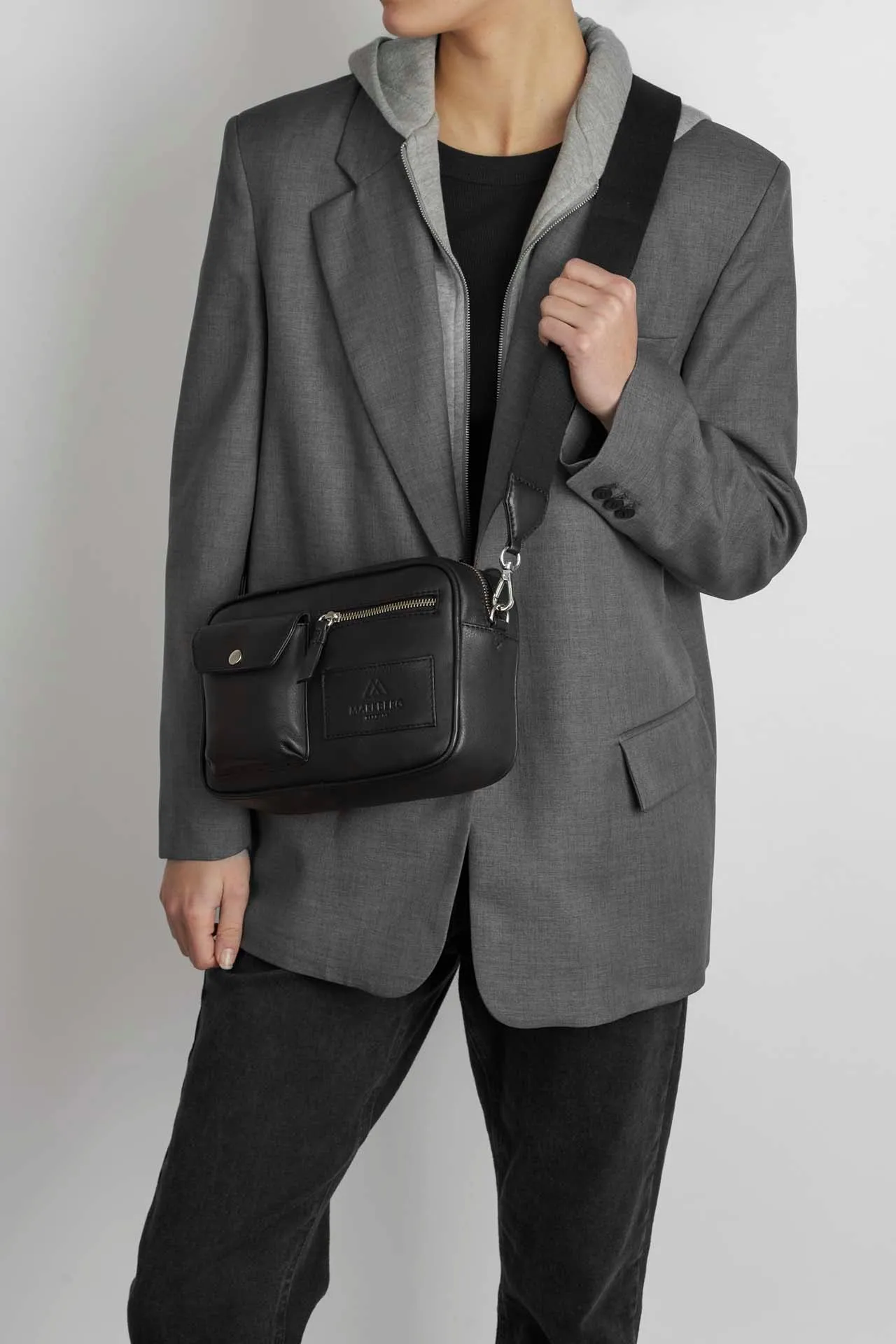 DarlaMBG Crossbody Bag