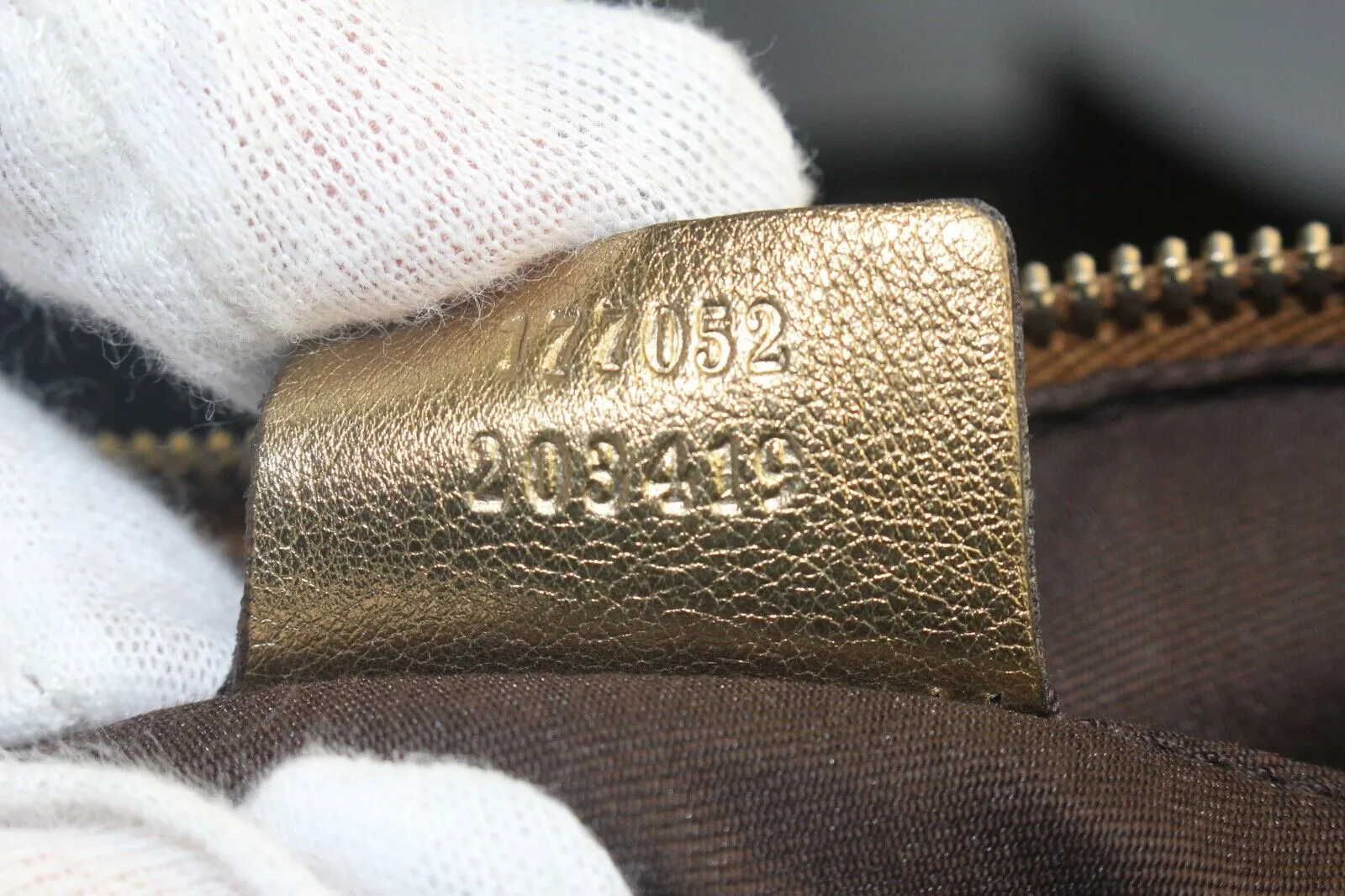 Gucci Rare Metallic Bronze Gold Shoulder Bag 3GK1012K