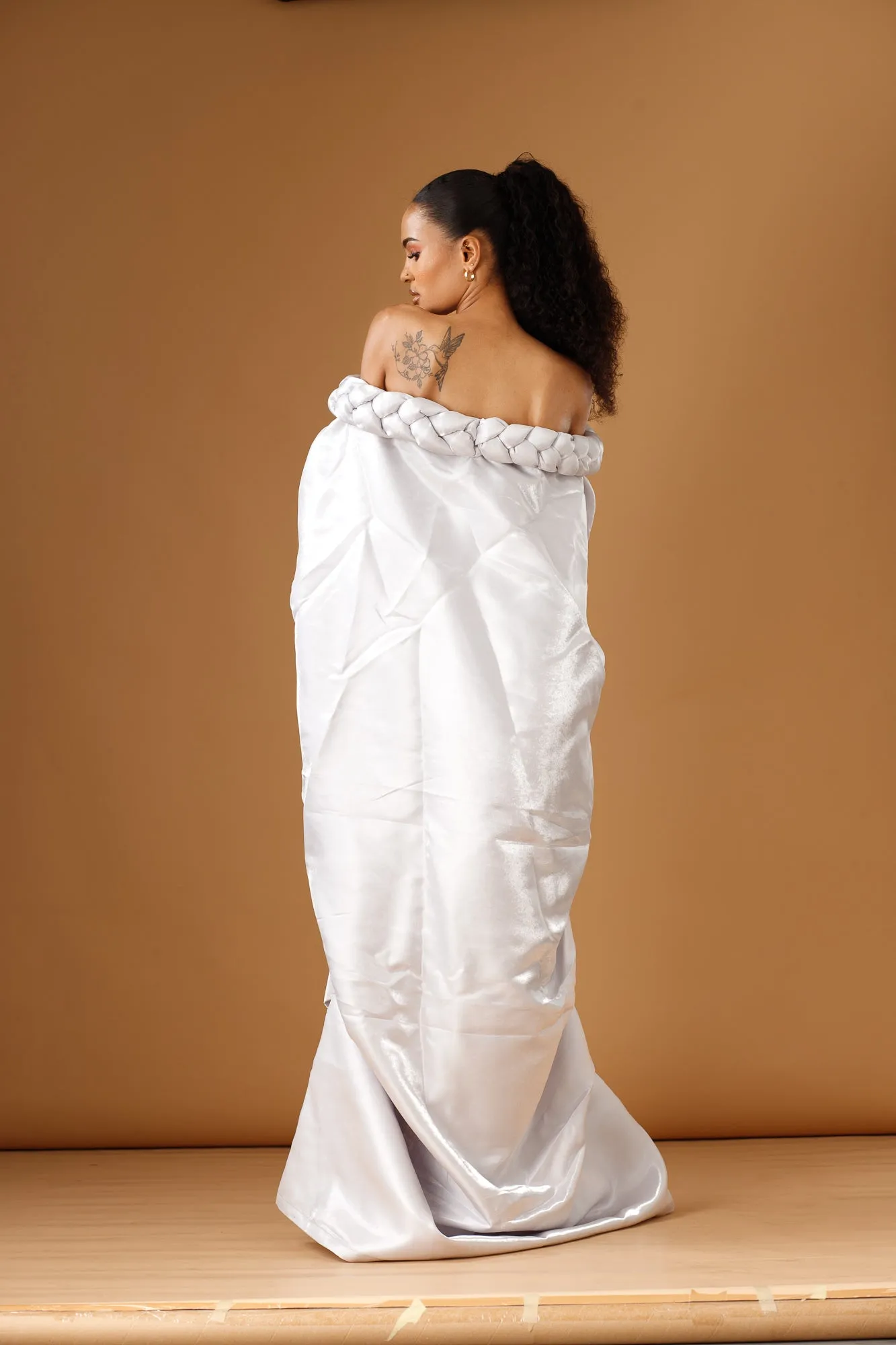 Juno Off-the-Shoulder Maxi (Silver/Metallic)