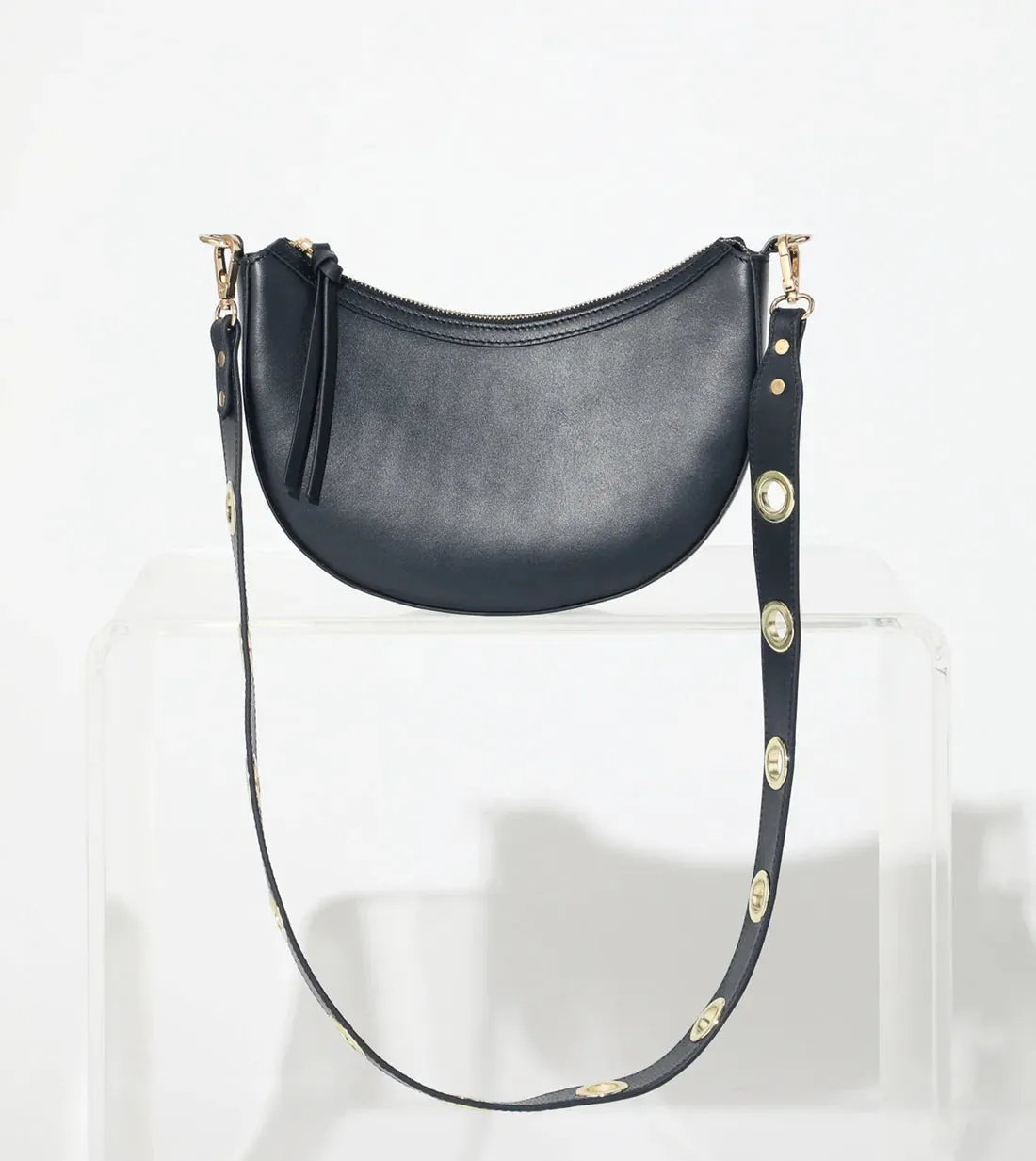 Lyon Crossbody