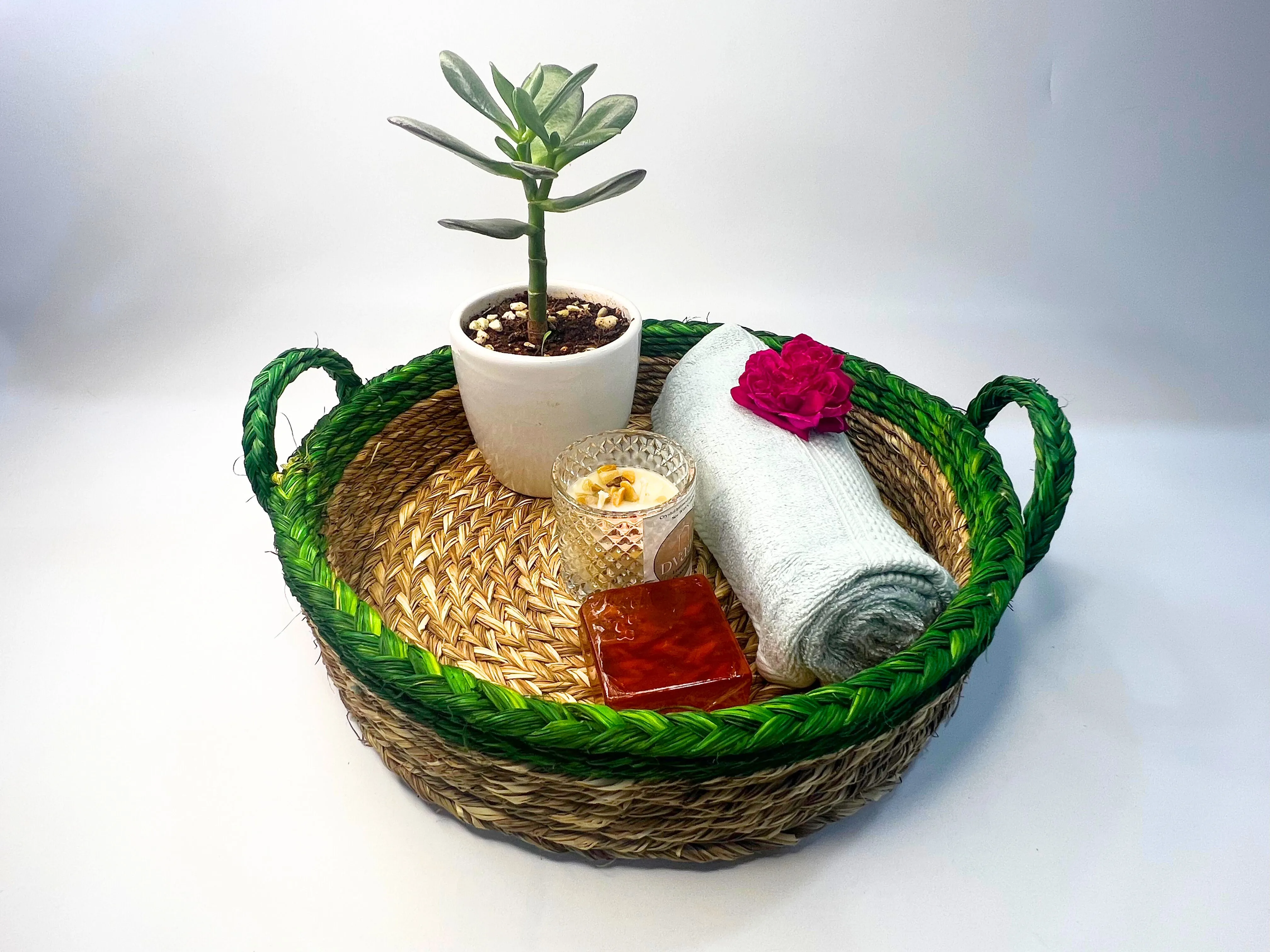 NATURAL GRASS ROUND TABLE TRAY ORGANIZER-DUAL COLOUR NATURAL AND GREEN HOME DECOR