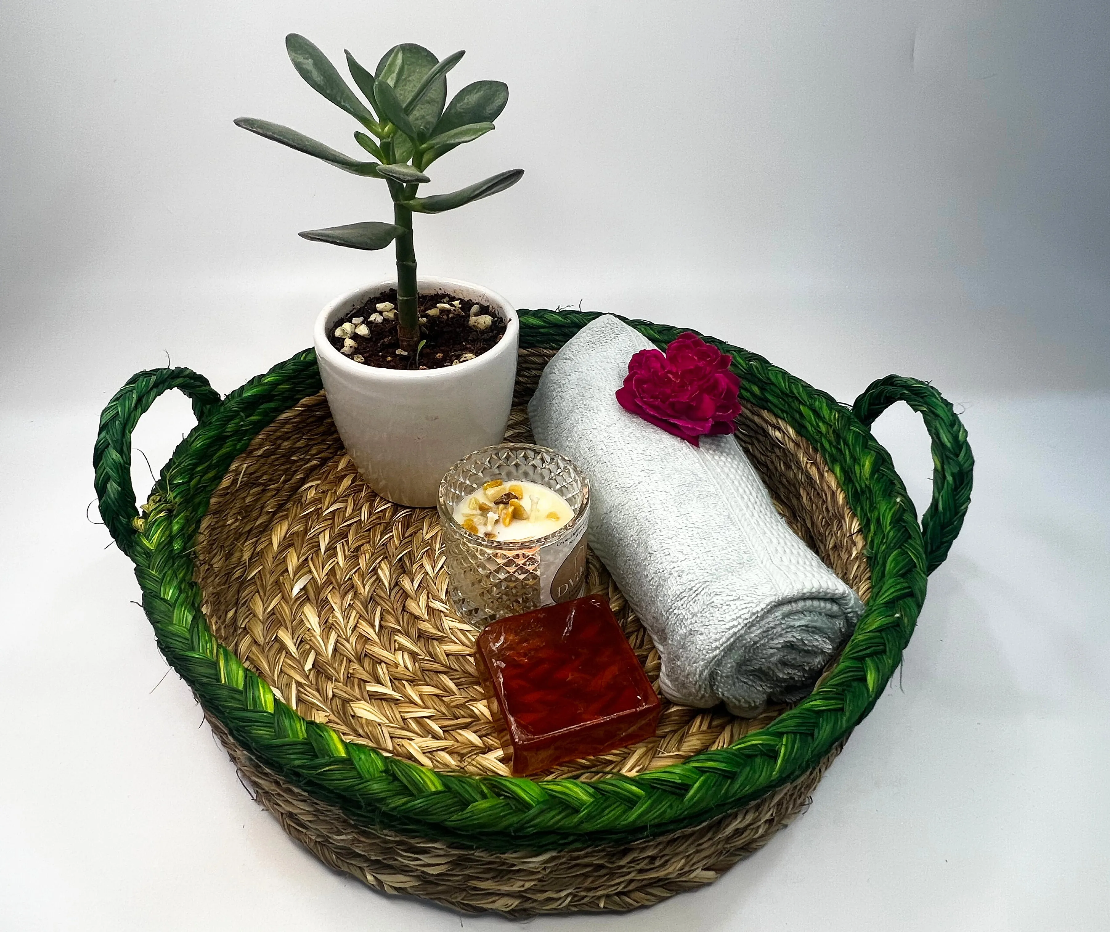 NATURAL GRASS ROUND TABLE TRAY ORGANIZER-DUAL COLOUR NATURAL AND GREEN HOME DECOR