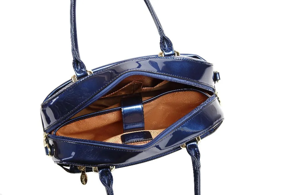 Sleek and Steady Vegan Leather Retro Crystal Overnight Latch On Bag [KGO8329]