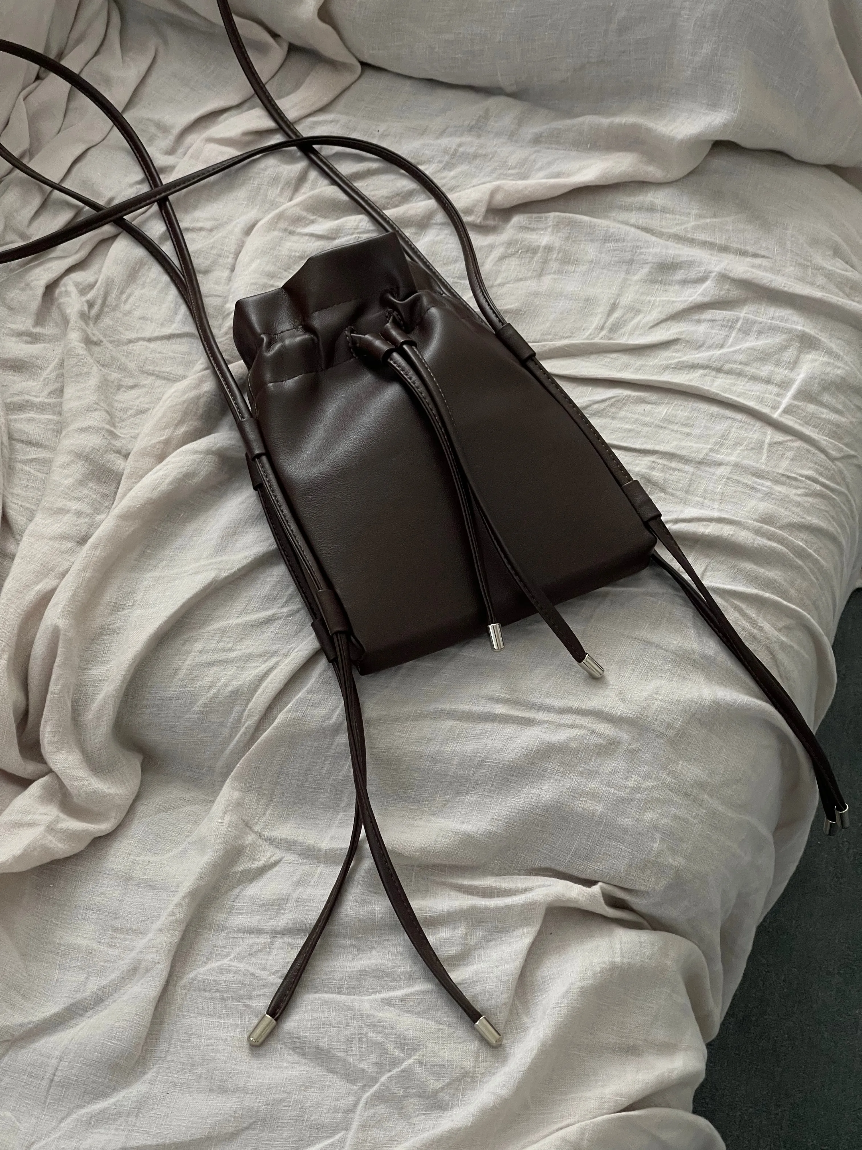Sling Pouch • Grizzly