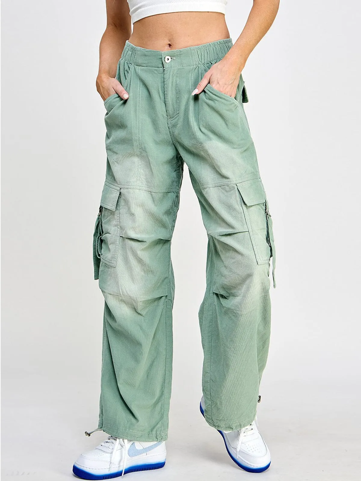 WOMEN'S BUTTON CLOSURE CARGO POCKETS WIDE LEG WASHED CORDUROY PANTS