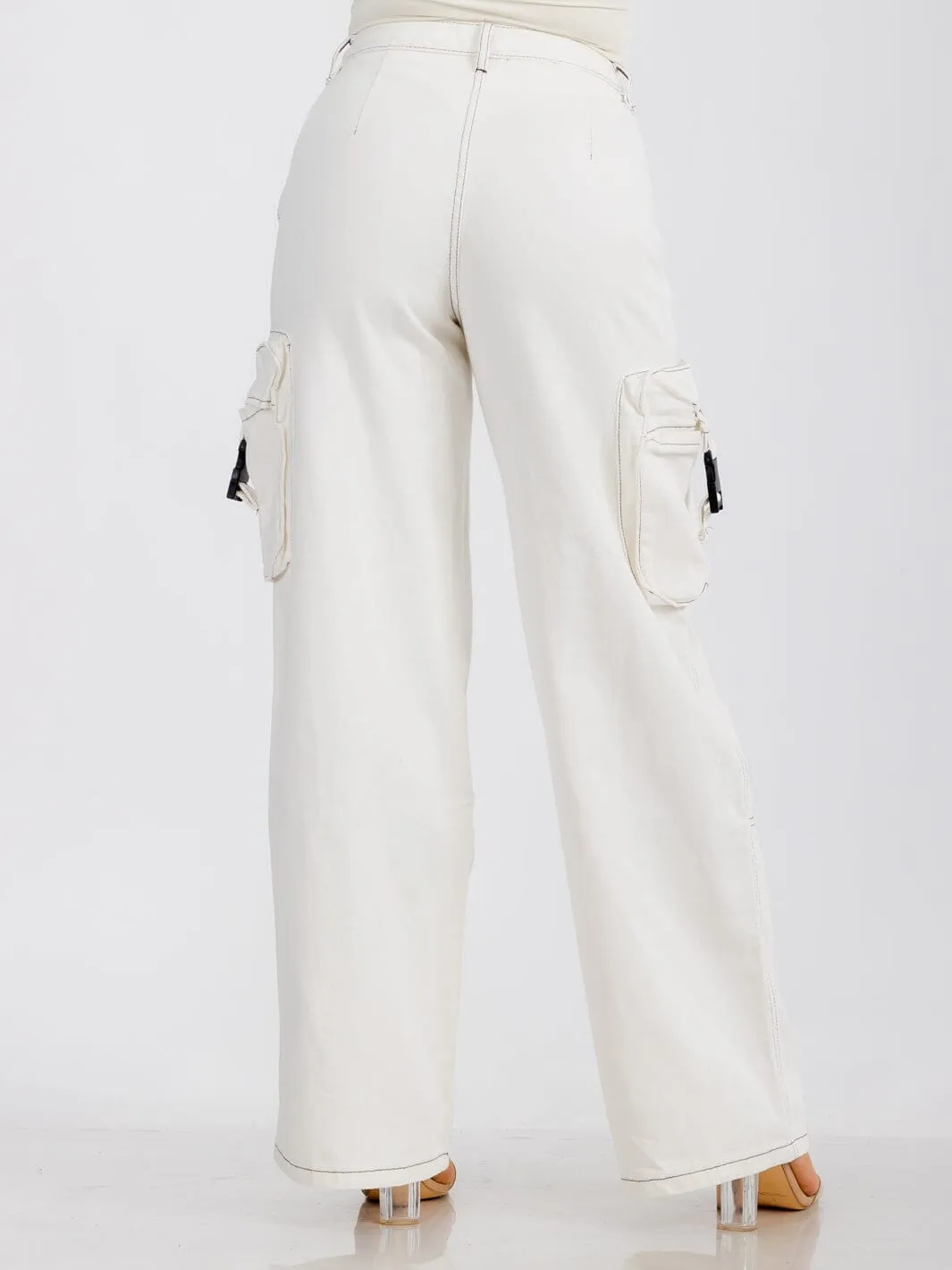 WOMEN'S BUTTON CLOSURE POCKETS WIDE LEG DENIM PANTS