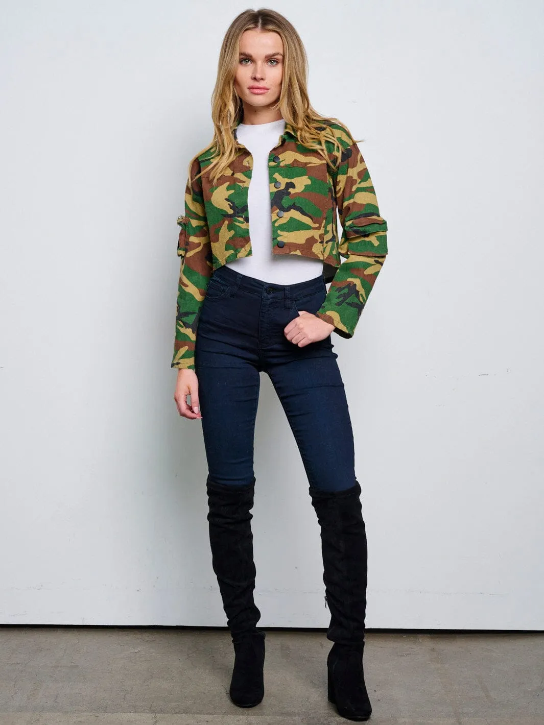 WOMEN'S LONG SLEEVE POCKETS CAMO PRINT DENIM HIGH-LOW CROP JACKET