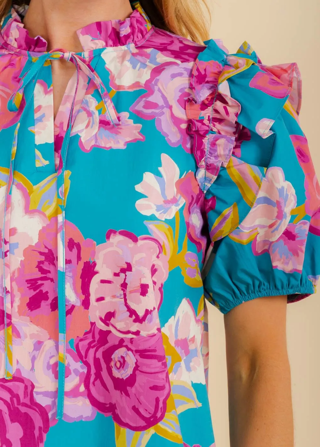 WOMEN'S SHORT PUFF SLEEVE V-NECK FLORAL BLOUSE