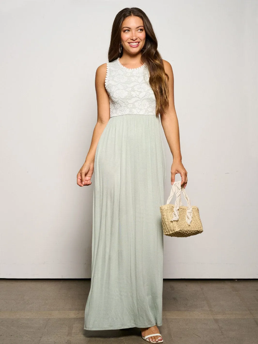 WOMEN'S SLEEVELESS ELASTIC WAIST POCKETS LACE MAXI DRESS