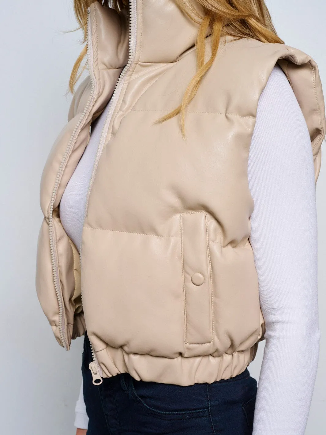 WOMEN'S SLEEVELESS ZIP UP FRONT POCKETS PU PLEATHER PUFFER VEST
